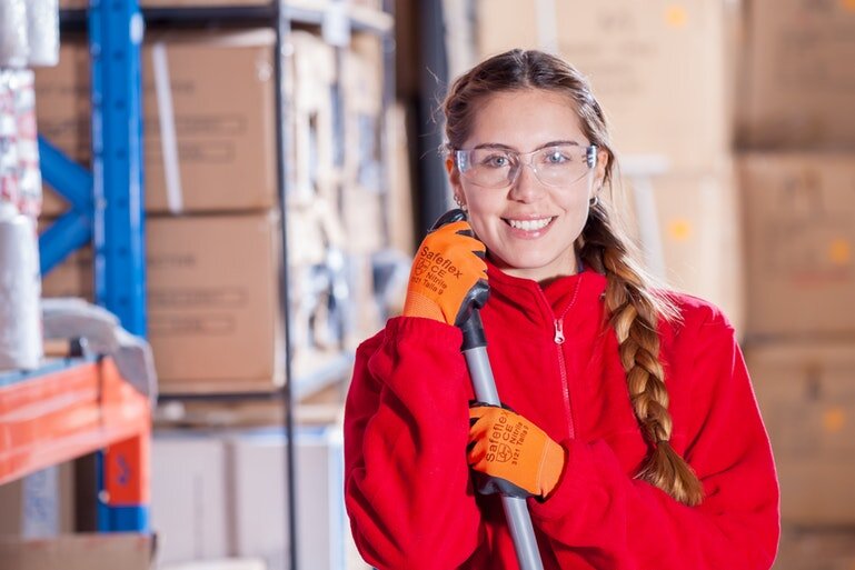 picking and packing - warehouse laborer